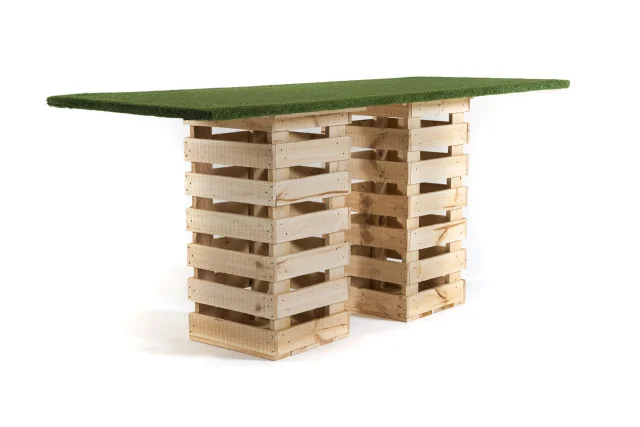 Grass Pallet High Bar.jpg