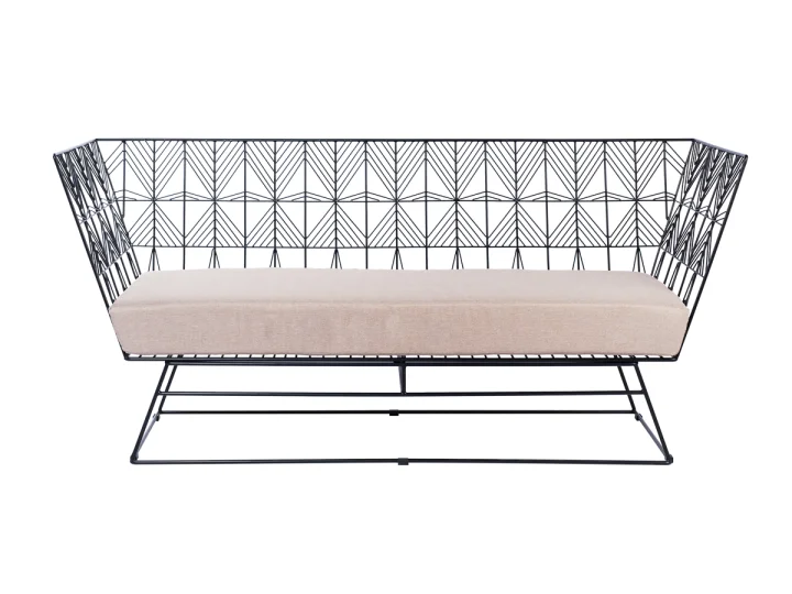 Jagger Lounge Black Base  Beige Cushion.jpg