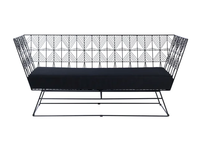 Jagger Lounge Black Base  Black Cushion.jpg