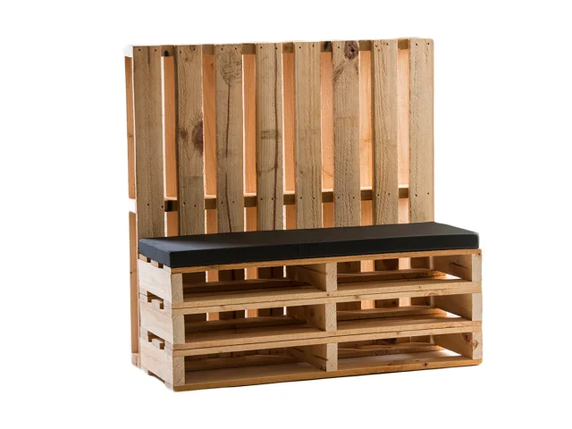 Pallet Lounge Black Cushion.jpg